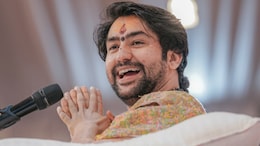 बाबा बागेश्वर की वजह से यहां होटल वालों की हो रही 'चांदी', समझिए कमाई का पूरा गणित