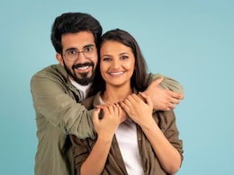 What Is 6-7 Dating? The Gen Z Trend Prioritising Safety, Peace, And Stability