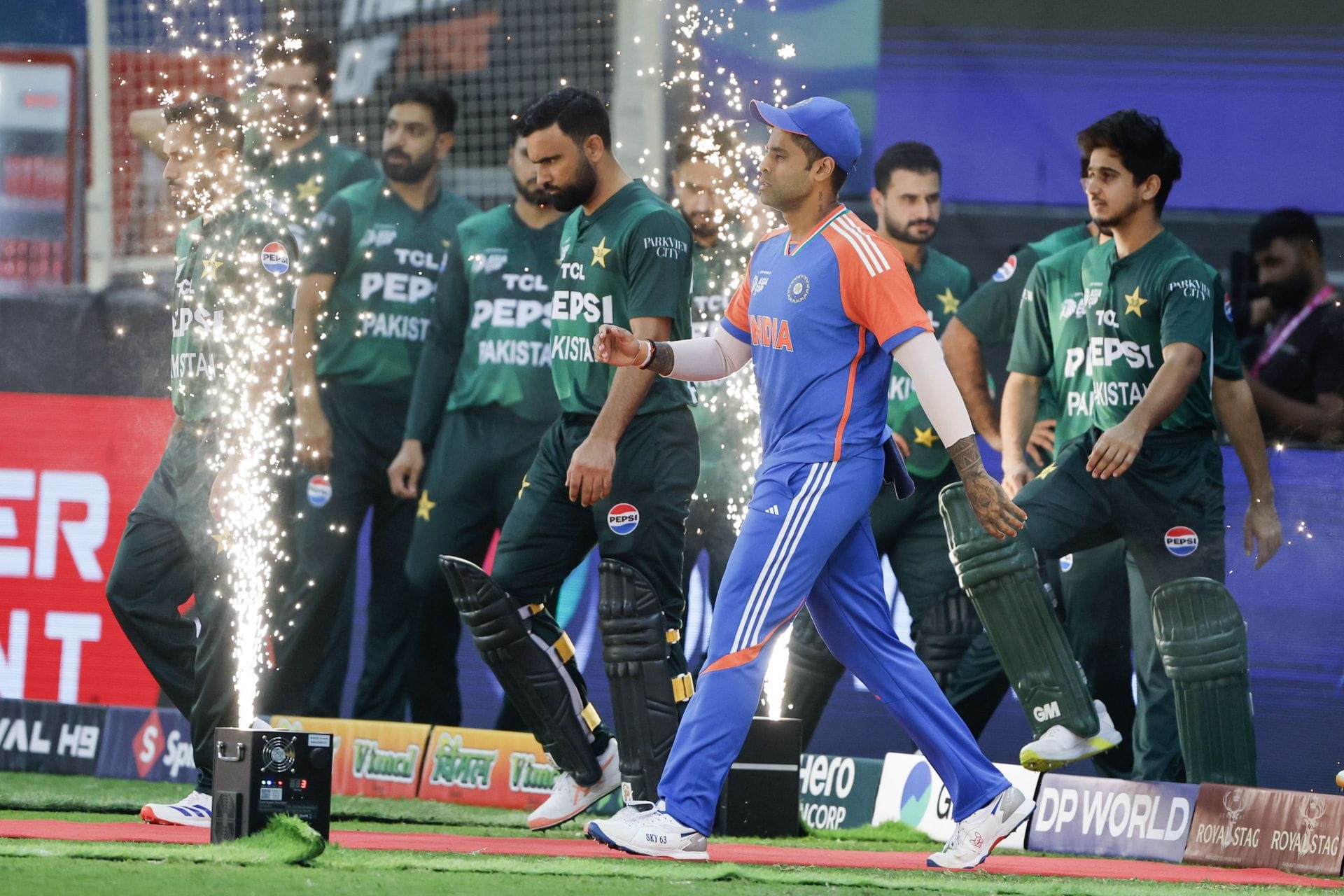 IND vs PAK, T20 World Cup 2026: मैच से पहले पाकिस्तान को झटका, पाकिस्तानी दिग्गज ही बता रहे भारत को फेवरेट