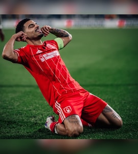 Vitor Pereira Sparks Nottingham Forest To 3-0 Win At Fenerbahce In Europa League Playoff