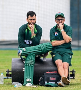 Pakistan Coach Mike Hesson Breaks Silence On Viral Exchange With Captain Salman Ali Agha Mid-Match At T20 World Cup