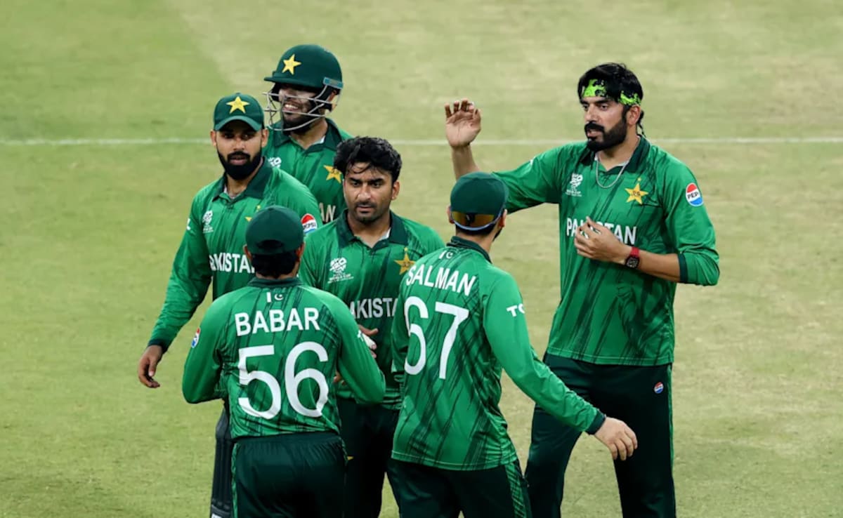 Pakistan Star Shadab Khan Takes Direct Aim At Shahid Afridi, Mohammad Yousuf Over India Loss Criticism