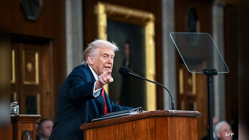 Trump Says Tariffs Will Replace Income Tax; Doubles Down After Supreme Court Blow