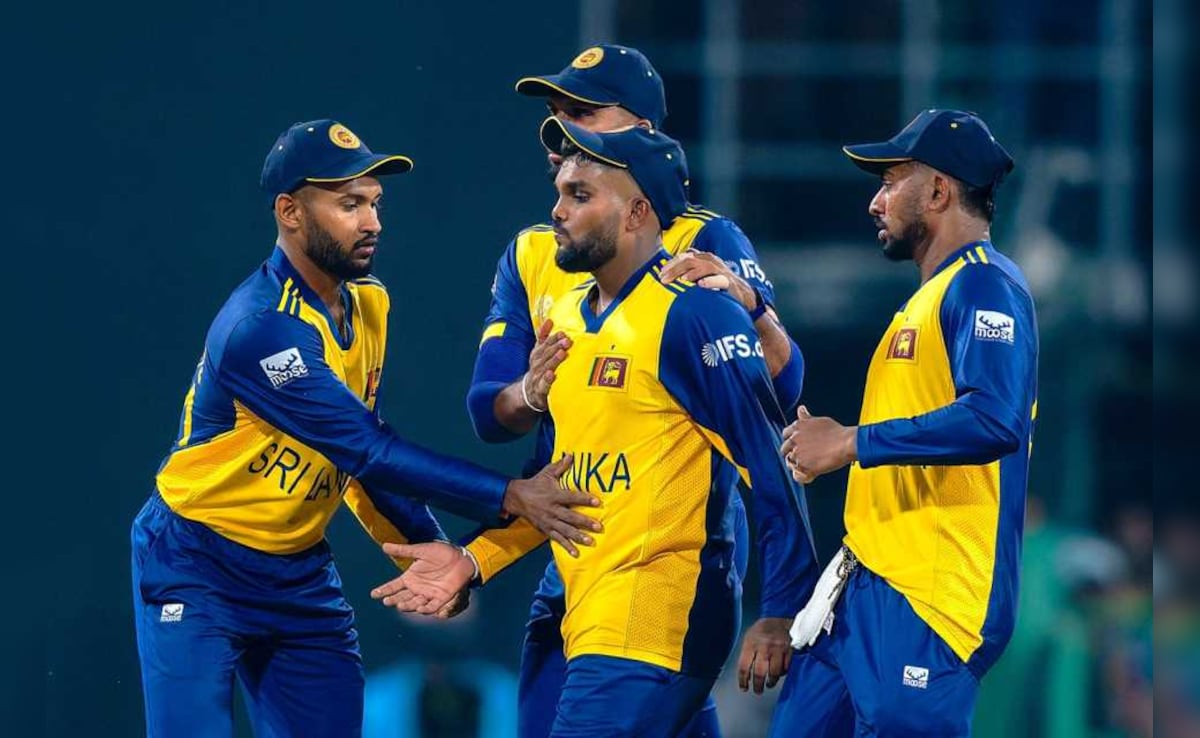 SL vs IRE: मेंडिस के तूफानी बल्लेबाजी के बाद तीक्ष्णा-हसरंगा ने गेंदबाजी में ढाया कहर, श्रीलंका को मिली जीत