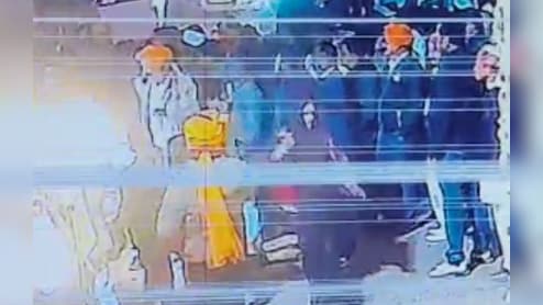 शादी में हर्ष फायरिंग में 9 साल के मासूम को लगी गोली, लहूलुहान हालत में जबलपुर किया रेफर