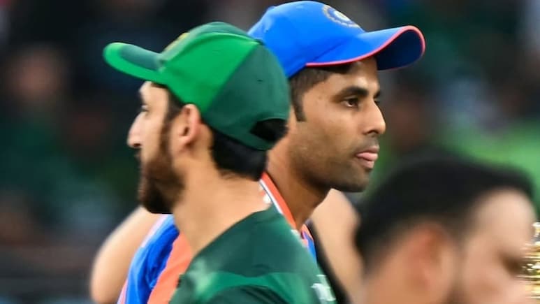 "U-turn At Wrong Side": Delhi Police Takes Witty Swipe After India's T20 Win Over Pakistan