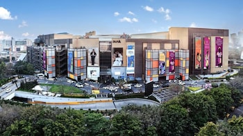 DLF Q1 Review: Brokerages Look Past Weak Quarter, Bet On Launch Pipeline — Check Target Prices