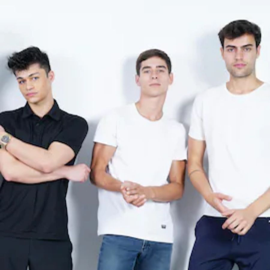 Top 5 T-Shirts For Men Under ₹299 
