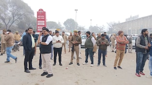 यमुना अथॉरिटी की बड़ी कार्रवाई: हेरिटेज सिटी में अवैध होटल‑ढाबे जमींदोज, ₹400 करोड़ की जमीन मुक्त