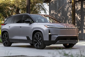 2027 Toyota Highlander EV Debuts Globally With 515 Km Range
