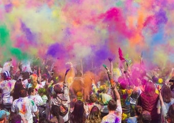 Holi 2026: होली पर अपनी फोटो में बढ़ाएं रौनक, हर कोई करेगा तारीफ, AI करेगा आपकी मदद