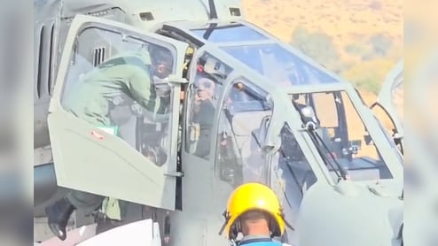 Vayushakti 2026: राष्ट्रपति मुर्मू ने 'प्रचंड' हेलीकॉप्टर से भरी उड़ान, पहली तस्वीर आई सामने