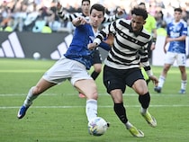 Struggling Juventus Woes Deepen With Home Defeat Against Como