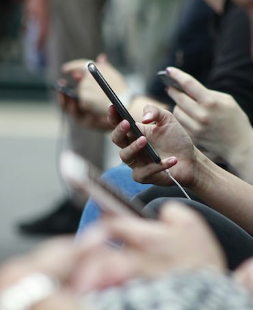 Tips To Stay Safe On Social Media