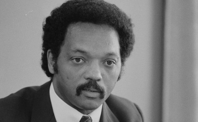Civil Rights Leader Jesse Jackson, Aide Of Martin Luther King, Dies At 84