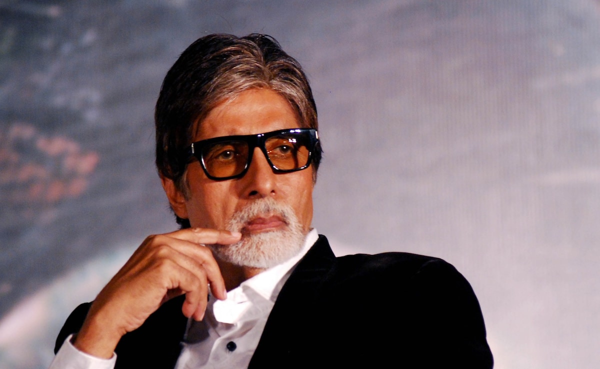 अमिताभ बच्चन के एक्टर दामाद ने की सोशल मीडिया बैन की मांग, कहा- एंटी टेक्नोलॉजी नहीं, बेहतर फ्यूचर चाहिए