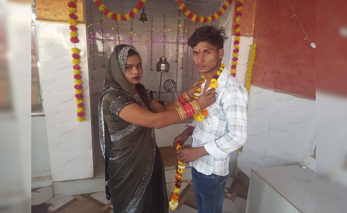 'अब वहीं रहो...' : जब 2 बच्चों की मां प्रेमी के लिए अड़ी, तो पति ने खुद करा दी मंदिर में शादी