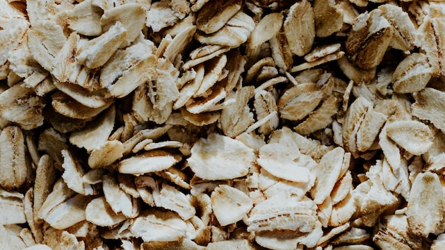 Unsweetened oat milk can fit a diabetes diet if portioned, monitored, and paired with protein.