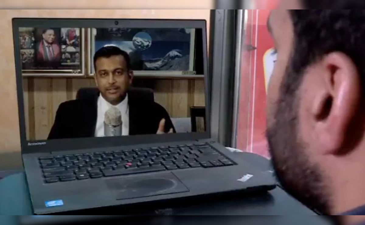 Tele-Law Service: टेली-लॉ सेवा क्या है? घर बैठे पाएं मुफ्त कानूनी सलाह, बस एक कॉल पर