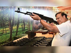 असम चुनाव से पहले नया विवाद: CM सरमा का 'प्‍वाइंट ब्‍लैंक शॉट', वीडियो और राजनीतिक हंगामा