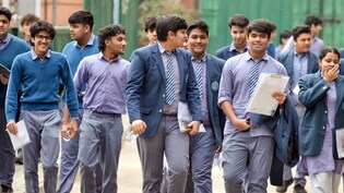 CBSE 10th Board Result 2026: डिजीलॉकर से ऐसे चेक कर सकेंगे 10वीं का रिजल्ट, आज ही डाउनलोड करके रख लें