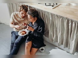 हेल्थ-कॉन्शियस पार्टनर के लिए Valentine&rsquo;s Day पर ये बनाएं, खुशी से झूम उठेगा आपका प्&zwj;यार