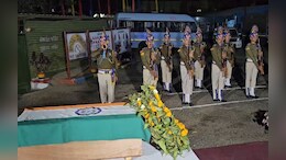 CRPF बटालियन के DOG 'सिम्बा' का निधन, 'गार्ड ऑफ ऑनर' के साथ किया अंतिम संस्कार