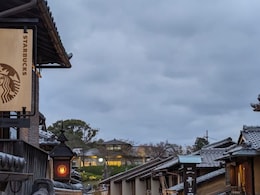 Inside A 100-Year-Old Japan Townhouse Starbucks Where You Need To Sit On The Floor