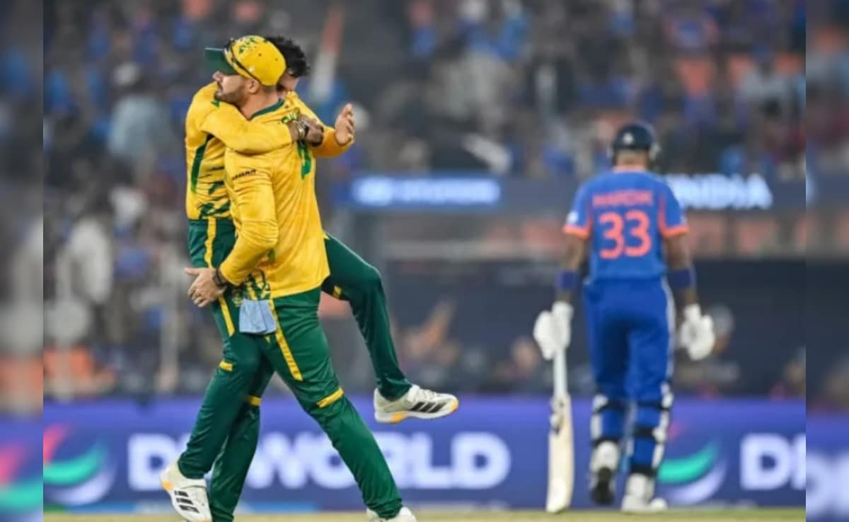 T20 World Cup Semifinal Scenario: भारत की हार और वेस्टइंडीज की जीत के बाद वर्ल्ड कप में उथल पुथल, जानें कौन पहुंचेगा समीफाइनल में