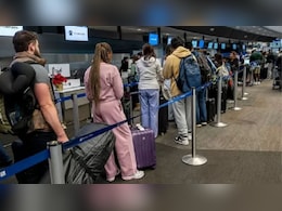 हवाई यात्रा में विदेश से कितना सोना ला सकते हैं? जानें नए नियम, नहीं तो कस्टम वालों की पकड़ में होंगे