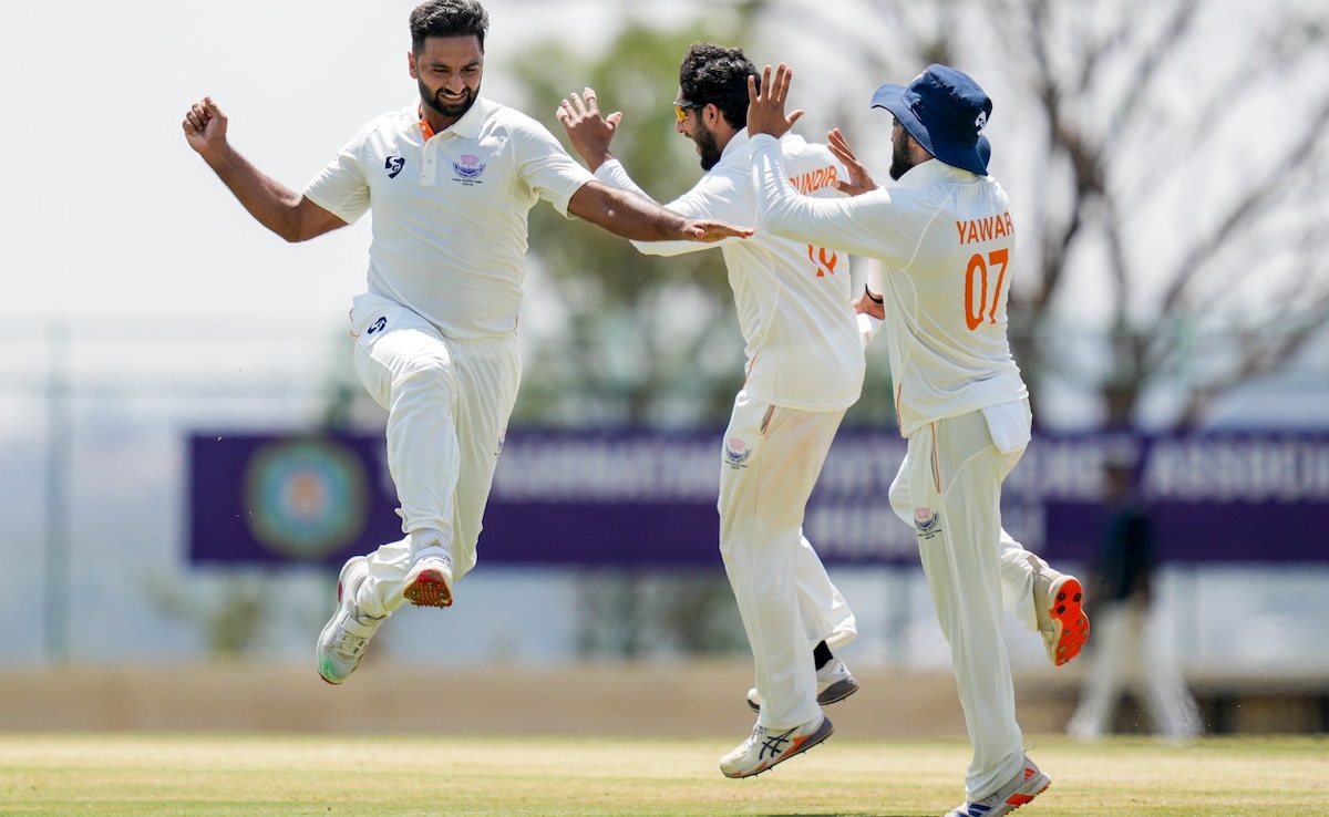 Five-Wicket Man Auqib Nabi, Adventurous Qamran Iqbal Take Jammu and Kashmir Close To Maiden Ranji Trophy Title