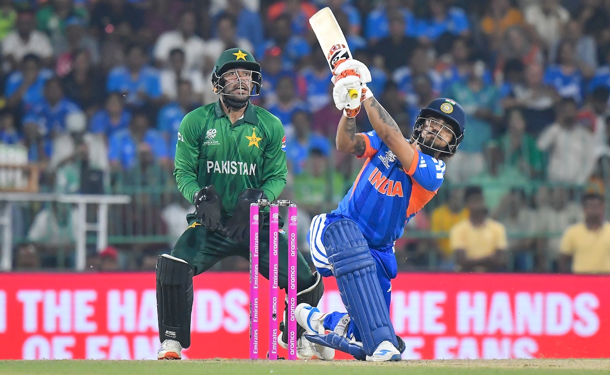 'थोड़ी इज्जत तो बचा लेते' भारत से हारी पाकिस्तानी टीम तो बौखलाई पाक एंकर, लाइव दे दिया रिएक्शन