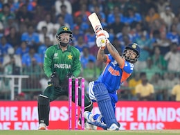 'थोड़ी इज्जत तो बचा लेते' भारत से हारी पाकिस्तानी टीम तो बौखलाई पाक एंकर, लाइव दे दिया रिएक्शन