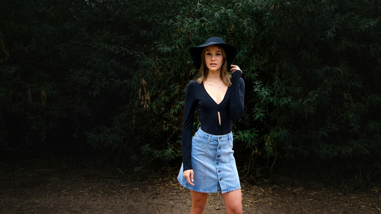 Best Denim Skirts That Arent Stiff: 5 Easy, Wearable Picks