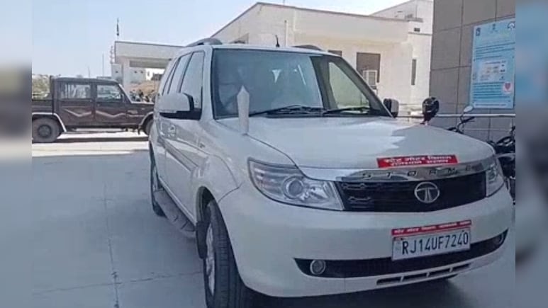 लेटलतीफ कार्मिकों पर प्रशासनिक सुधार विभाग का एक्शन, कलेक्टर-ADM भी समय नहीं पहुंचे; PWD ऑफिस में लटका ताला