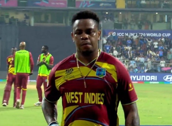 वेस्टइंडीज के गिरते विकेट और कोच का लटका चेहरा, भारत के लिए मैच से पहले ही खुशखबरी!