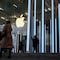 Apple Beats Tech Slump, Gains 1.8% As Investors Seek Safe Haven
