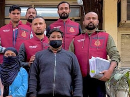 दिल्ली में ड्रग्स रैकेट का भंडाफोड़: परिवार बनकर कर रहे थे हेरोइन तस्करी, 7.5 करोड़ की 1.5 किलो हेरोइन बरामद