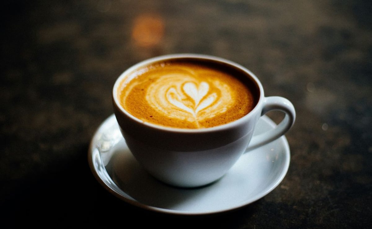 Those who drank coffee regularly scored better, suggesting that cognitive decline can be slowed down by seven months. Photo: Unsplash