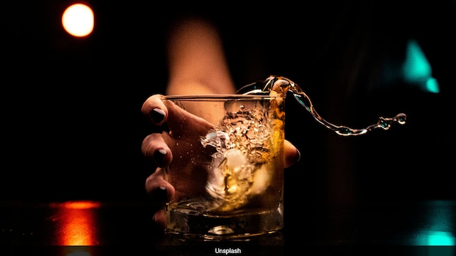 Study Finds Alcohol Abstinence Changes Brain, May Foster Relapse