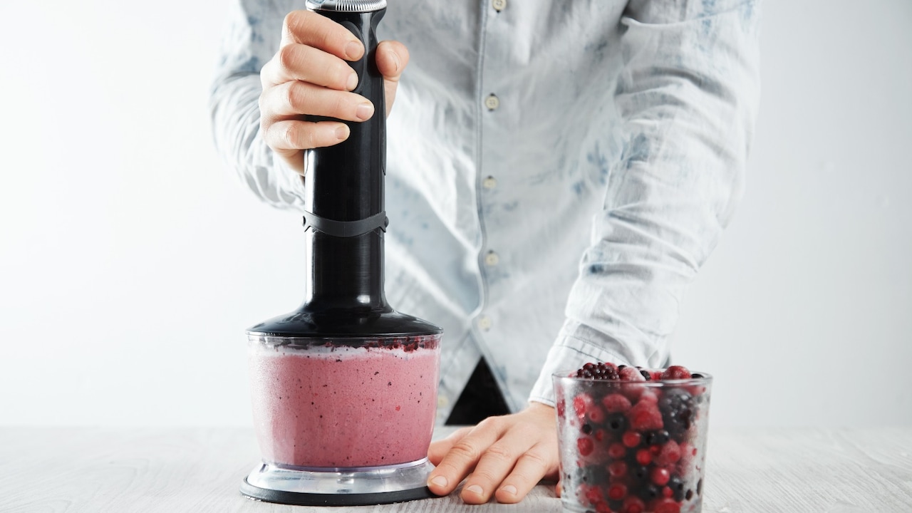 How To Pick The Right Blender Wattage For Smoothies, Chutneys And Masalas How To Pick The Right Blender Wattage For Smoothies, Chutneys And Masalas
