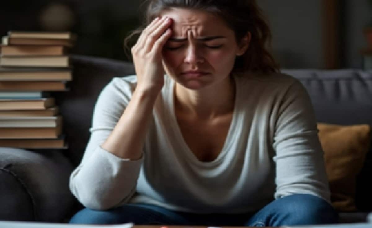 वात बढ़ने से भी हो सकता है आंखों के ऊपर और बीच में दर्द, आयुर्वेद में बताए गए हैं फायदेमंद उपाय