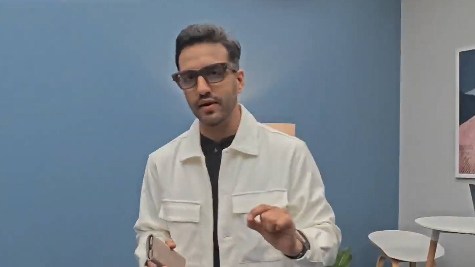 Ray-Ban Meta in Action: Navigation, WhatsApp & AI - All on My Glasses