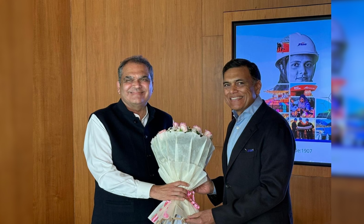 पंजाब के उद्योग मंत्री ने की उद्योगपति सज्जन जिंदल से मुलाकात; राजपुरा में ₹1,500 करोड़ के निवेश की घोषणा