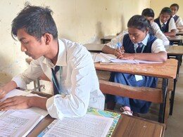 Bhandara News: घरात आईचे पार्थिव, डोळ्यांत अश्रू... पण मुलाने स्वत:ला सावरत दिला बोर्डाचा पेपर