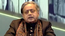Shashi Tharoor Warns Against Commercialisation Of Art At NDTV Awards