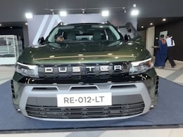 Renault Duster Starts Reaching Showroom Floors, Deliveries Begin April 2026