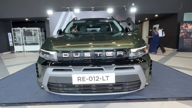 Renault Duster Starts Reaching Showroom Floors, Deliveries Begin April 2026