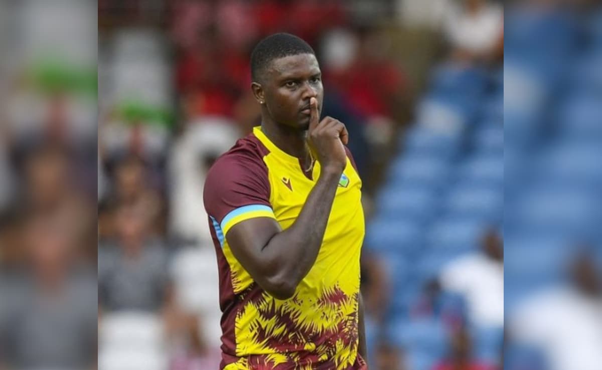 जेसन होल्डर ने बदल दिया वेस्टइंडीज क्रिकेट का इतिहास, यह कारनामा करने वाले बने पहले गेंदबाज