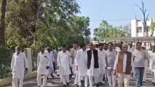 8000 बीघा भूमि को फॉरेस्ट लैंड घोषित करने के प्रस्ताव पर किसानों का विरोध, कहा- दशकों से कर रहे इस जमीन पर खेती